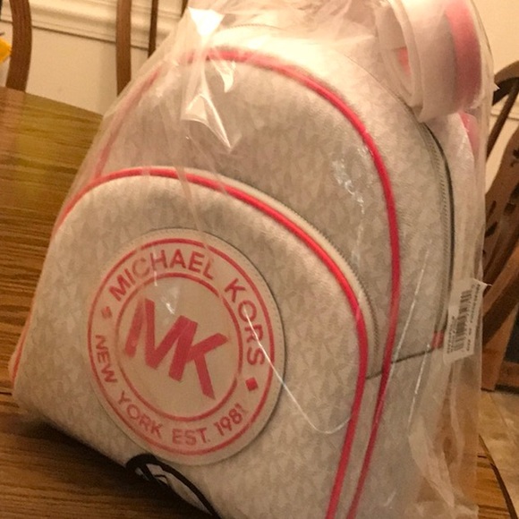 Michael Kors Backpack neon pink MK new - Picture 4 of 7